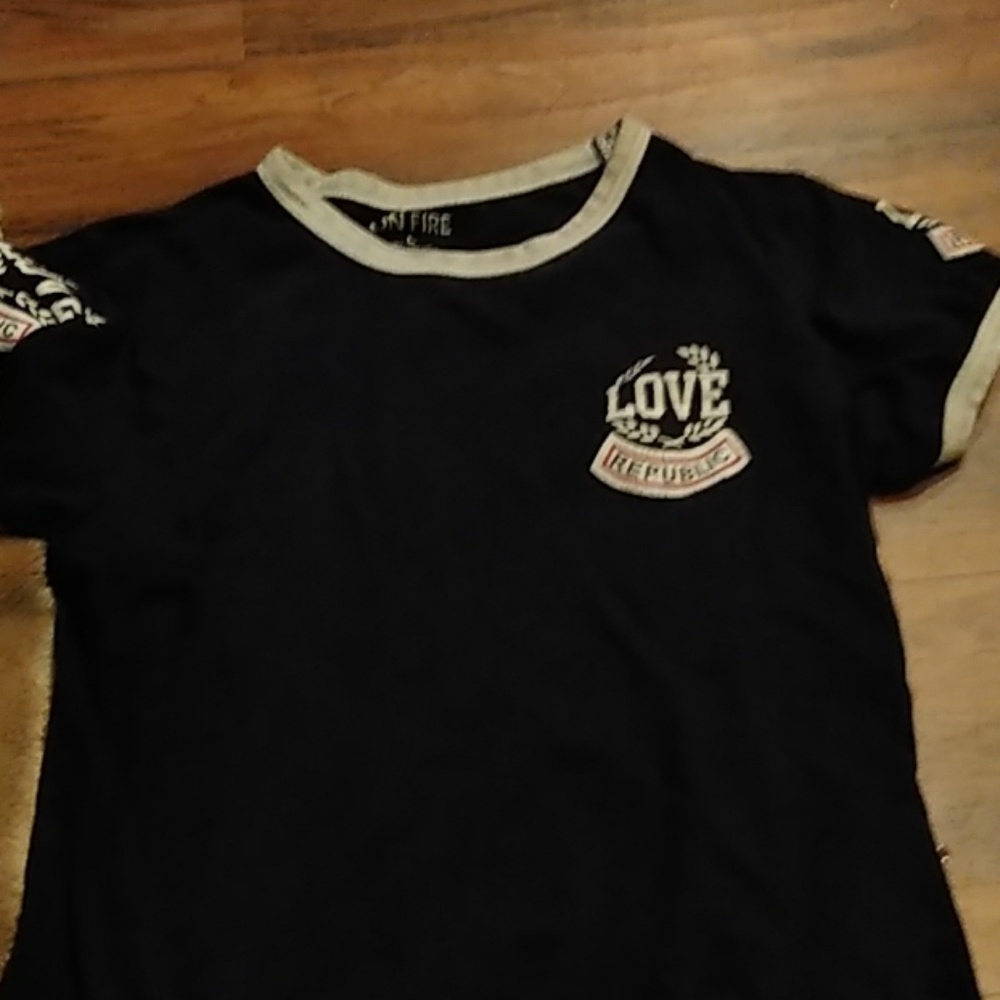 t-shirt